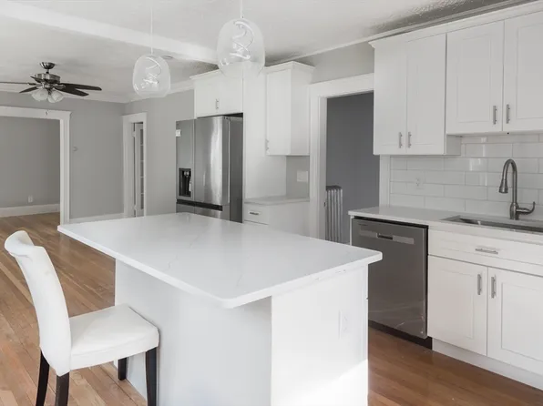 112 Brush Hill Rd, Milton, MA 02186