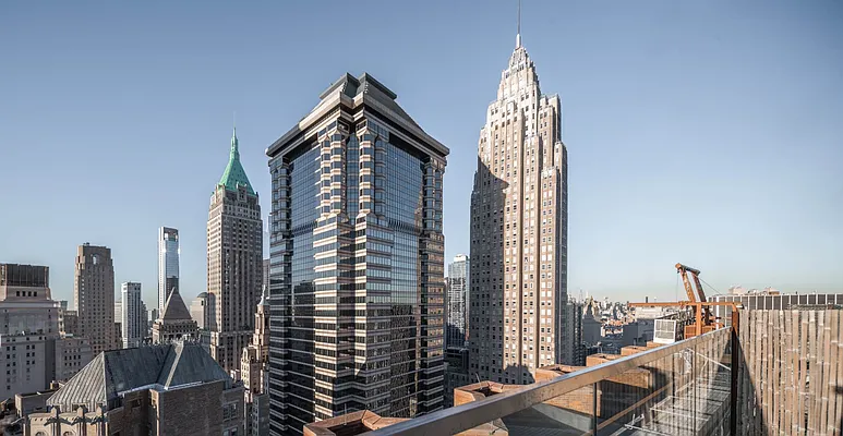 Sold by Platinum Properties | media 39