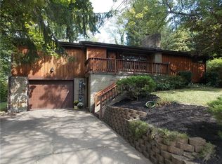 1025 Dewey St, Conway, PA