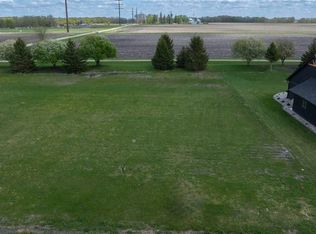 1993 Lexington Ln, North Mankato, MN 56003