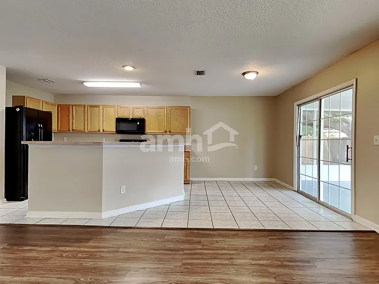 1438 Blues Creek Dr — Photo 5