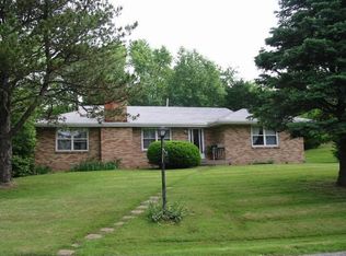 2915 Adie Rd, Saint Ann, MO 63074