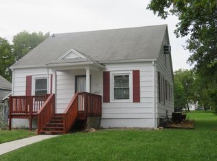 121 Pleasant St, Mexico, MO 65265