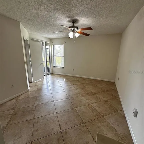 3100 S Semoran Blvd #11 — Photo 10
