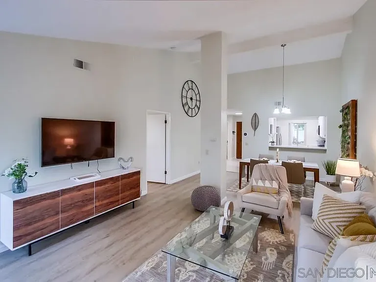 12242 Paseo Lucido #12242C — Photo 7