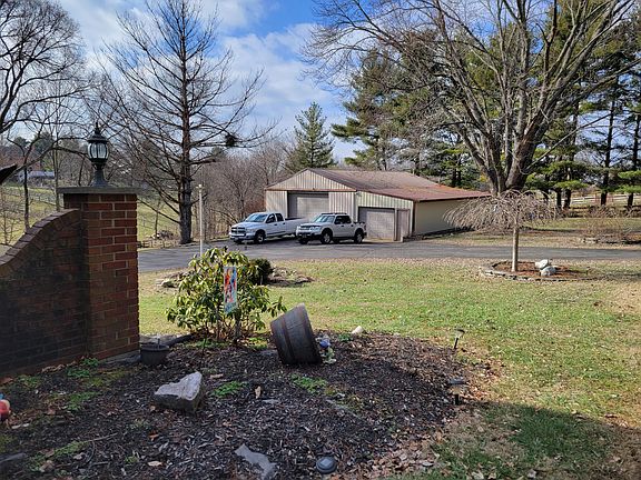 3rd image of 12169 Woodwind Ln