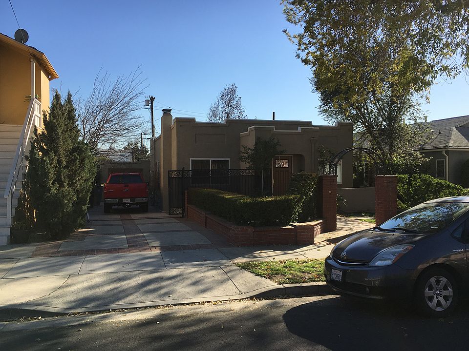 1st image of 1464 Stanley Ave