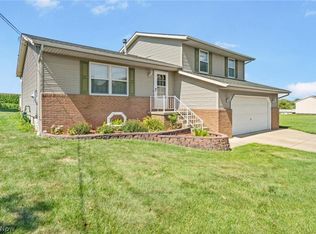 255 Orchard St NW, East Canton, OH 44730