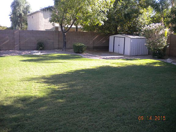 4th image of 4701 E Torrey Pines Ln