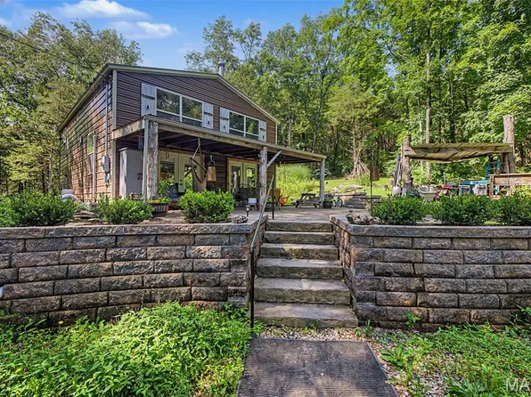 133 Wood Valley Trl, Pacific, MO 63069