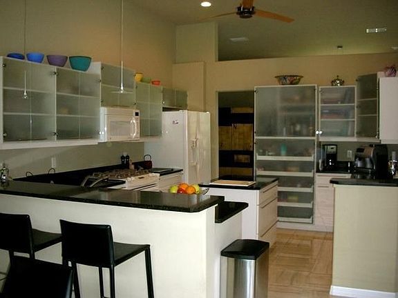 Comtempory Kitchen