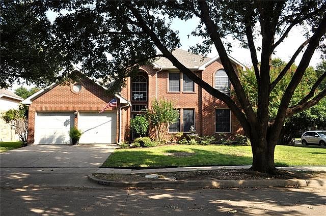 1st image of 5300 Crescent Lake Dr
