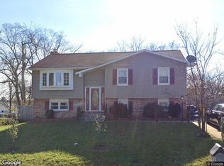 1301 Strawberry Ln, Hanover, MD 21076