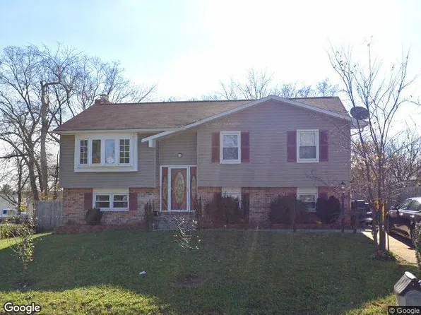 1301 Strawberry Ln, Hanover, MD 21076
