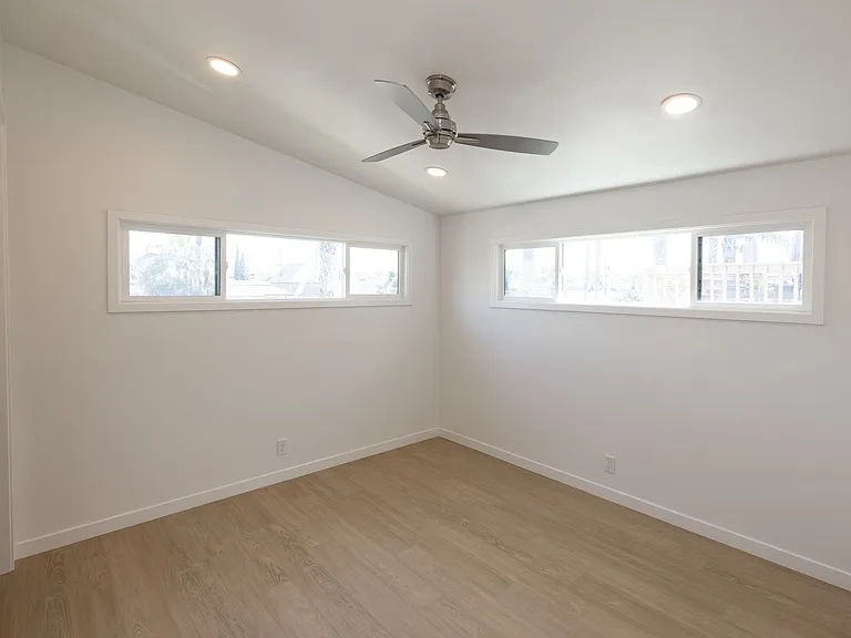 34101 El Encanto Ave — Photo 8