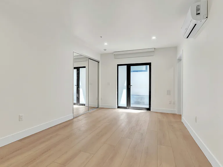 7846 Herschel Ave #7 — Photo 7