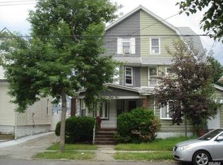 8934 97th St, Woodhaven, NY 11421