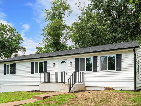 102 Jackson St, Gordonsville, VA 22942