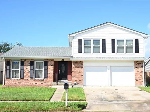 3928 W Bamboo Dr, Harvey, LA 70058