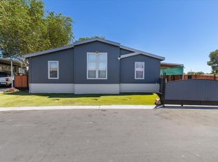 3300 15th St W SPACE 40, Rosamond, CA