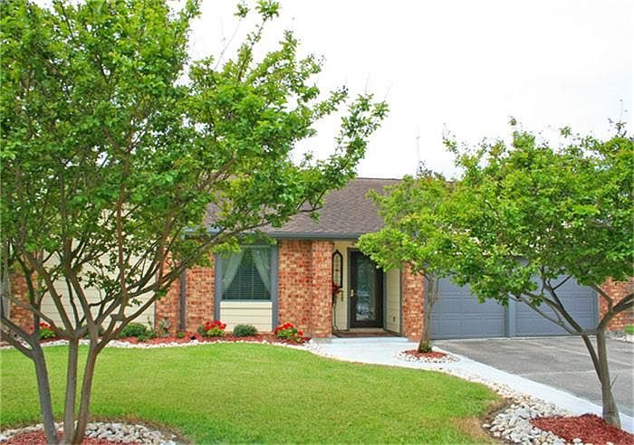 1st image of 3835 Teakwood Dr