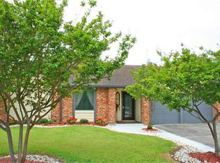 3835 Teakwood Dr, La Porte, TX 77571