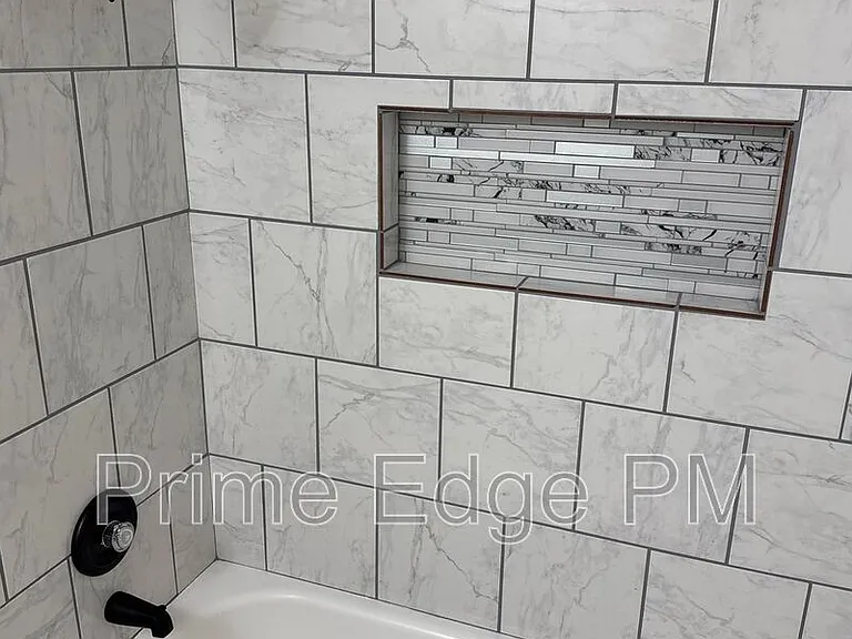 2532 T St #4 — Photo 10