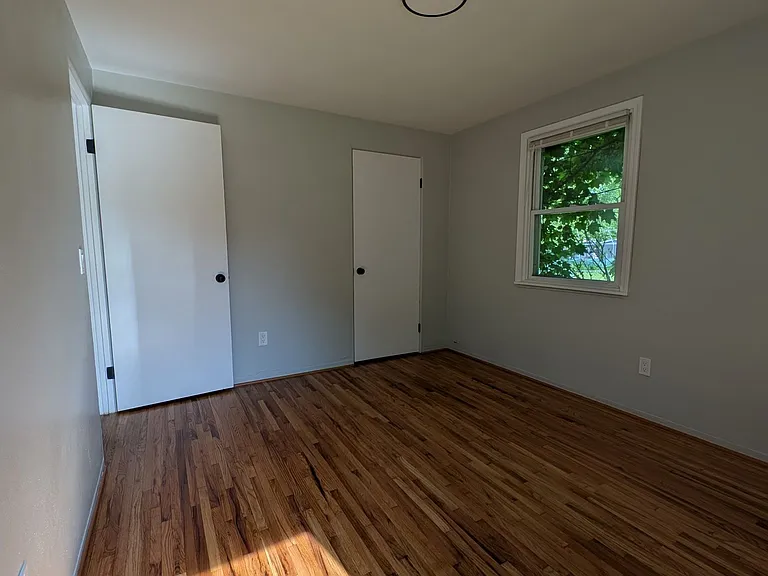 371 Indian Church Rd #2 — Photo 14