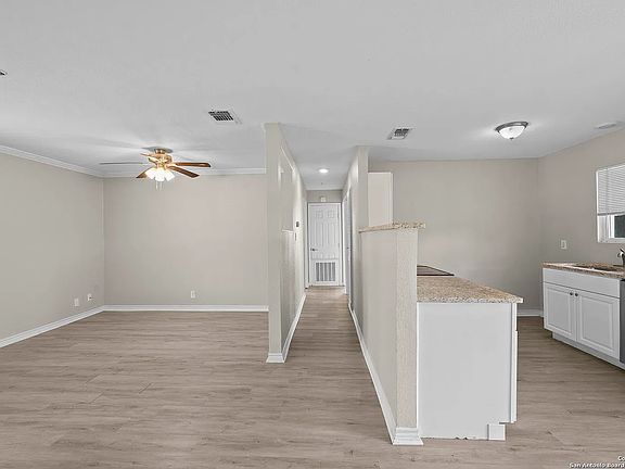 2nd image of 8831 Hunters Creek St