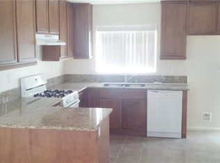 16115 Apple Valley Rd, Apple Valley, CA 92307