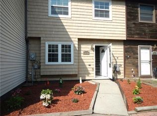 424 Rakov Rd, Maybrook, NY 12543