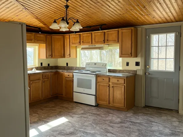 870 Michigan Rd, Madison, IN 47250