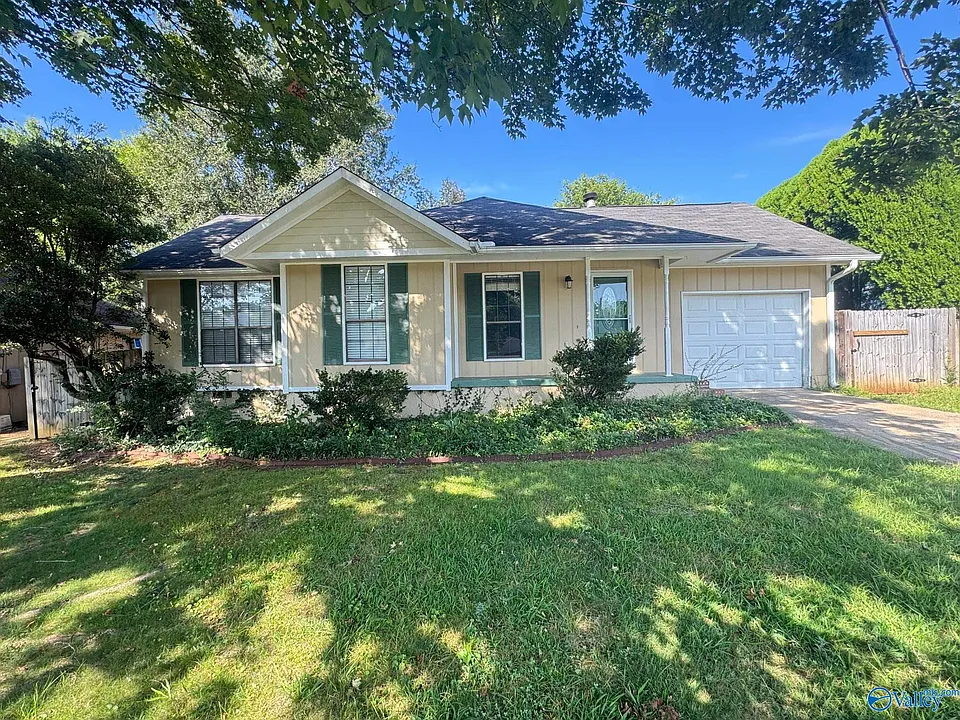 12002 Seasons Ct SE