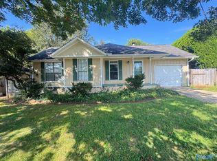 12002 Seasons Ct SE, Huntsville, AL 35803