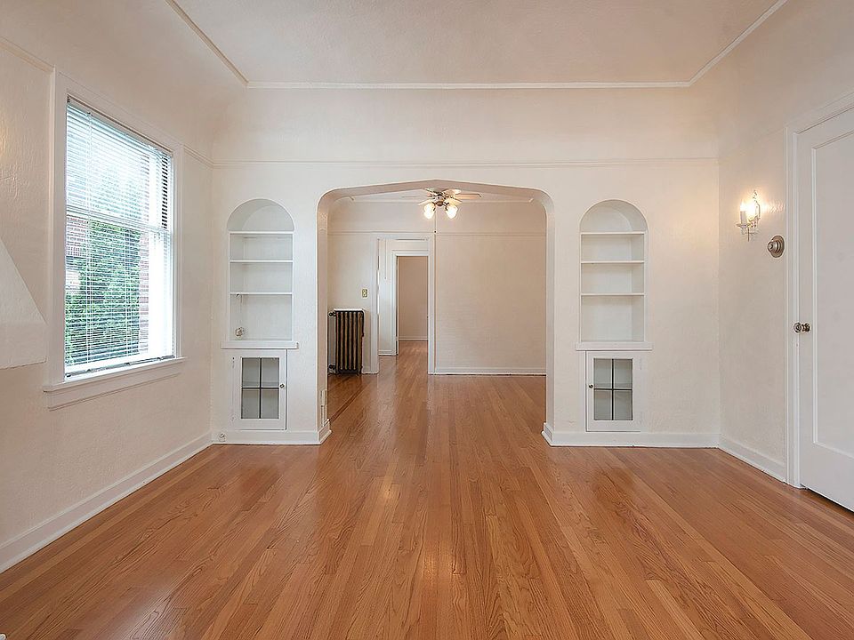 1st image of 608 Belmont Ave E