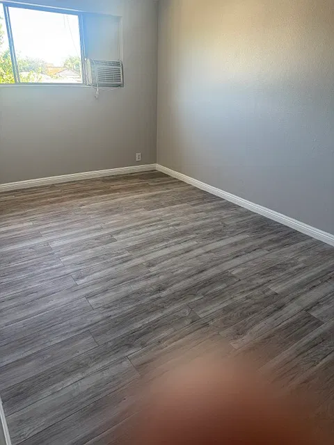 2 bed, 850 sqft, $1,900 — Photo 3