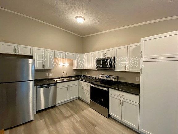 4th image of 1542 Creekside Ln