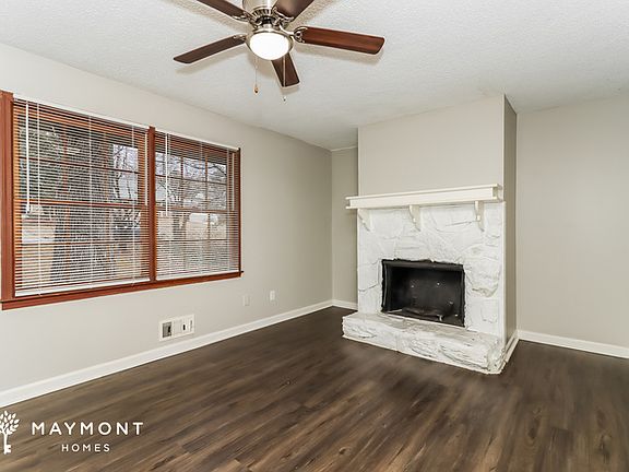 4th image of 1821 Pine Creek Dr