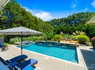 111 Swayne Dr, Mooresville, NC 28117