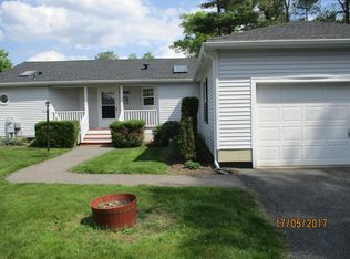 604 Amber Rd, Middleboro, MA 02346
