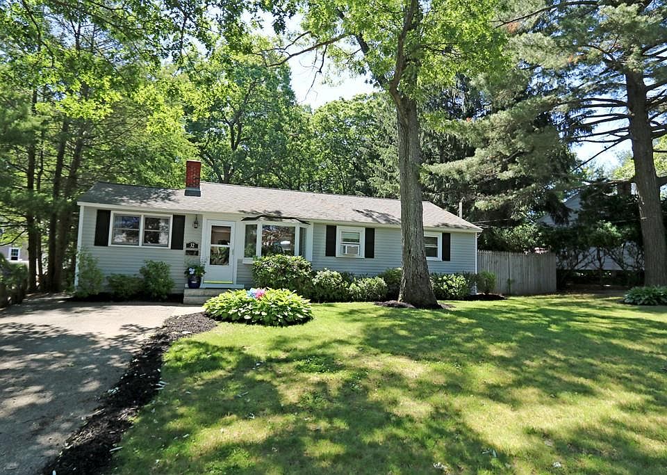 1st image of 32 Westwood Ter