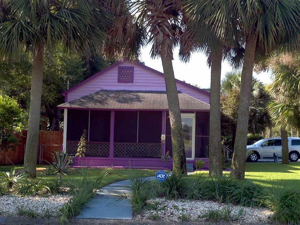 1st image of 1011 W Chase St