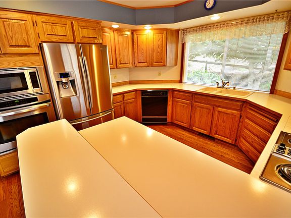 5th image of 6804 78th Street Ct E