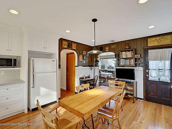 4th image of 410 Trenton Blvd