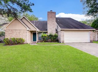 4719 Silver Frost Dr, Houston, TX 77066