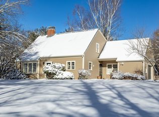 117 Burnham Rd, Bolton, MA 01740