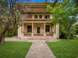 325 E Courtland Pl, San Antonio, TX 78212