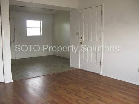 4th image of 2834 Whitener St