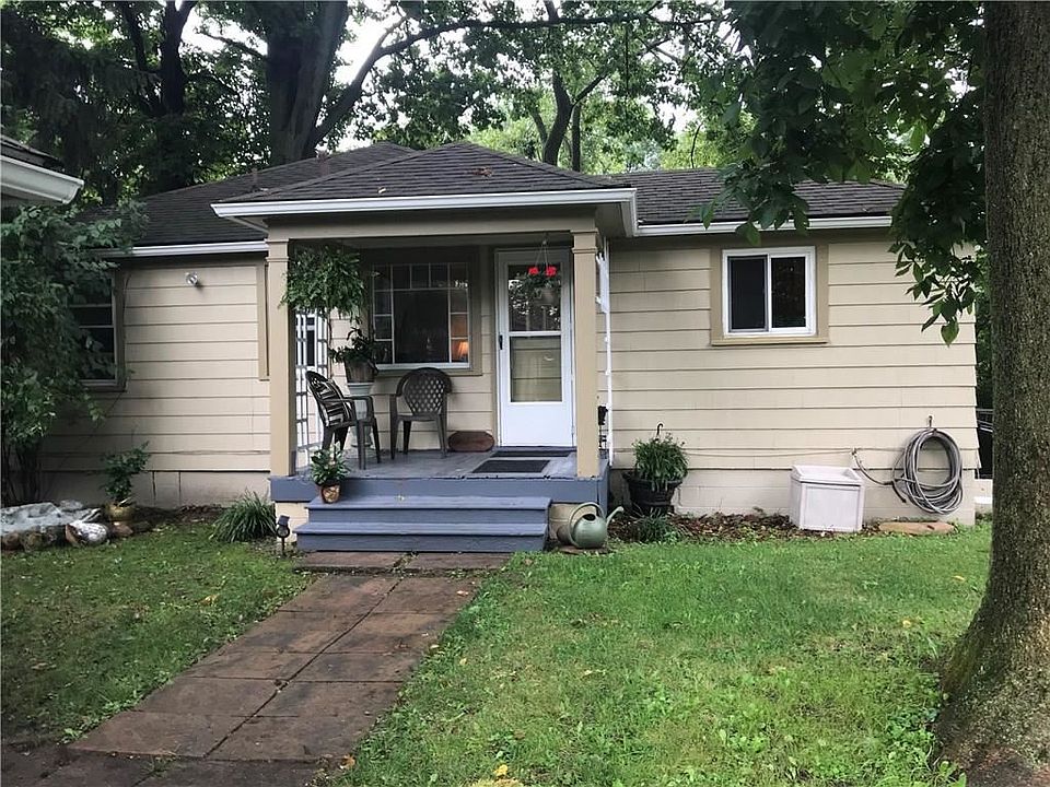1st image of 2608 Scottsville Rd