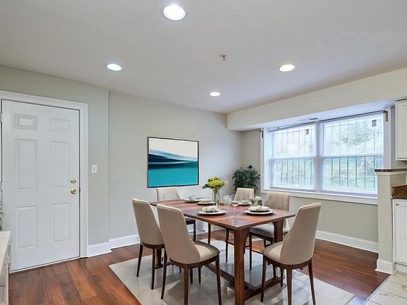 3rd image of 4800 C St SE #30
